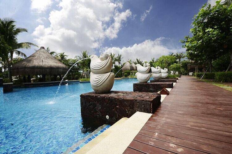 Shixishu Jianguo Yalong Bay Resort Hotel