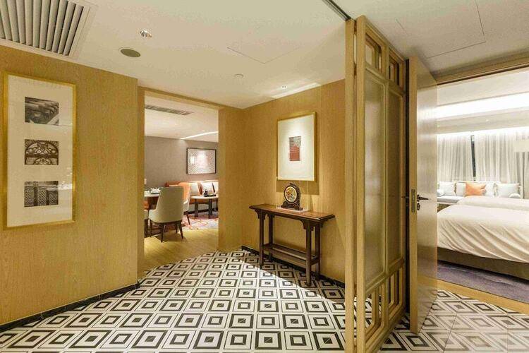 Voco Guangzhou Shifu, An Ihg Hotel