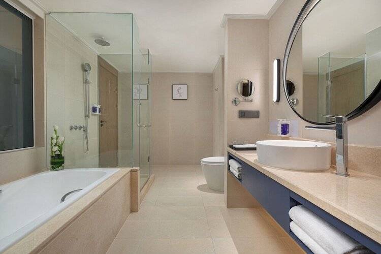 Voco Guangzhou Shifu, An Ihg Hotel