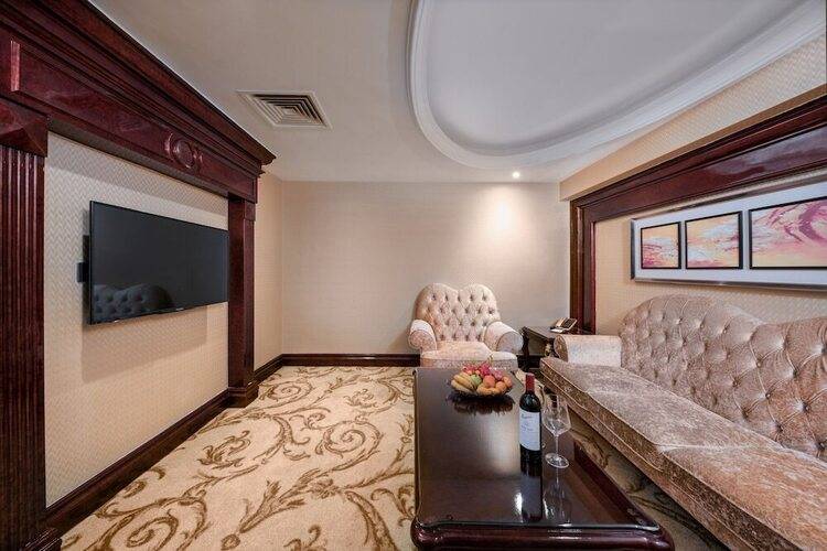 Yueda Financial City International Hotel