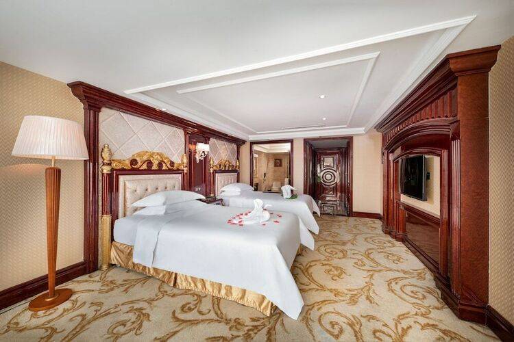Yueda Financial City International Hotel