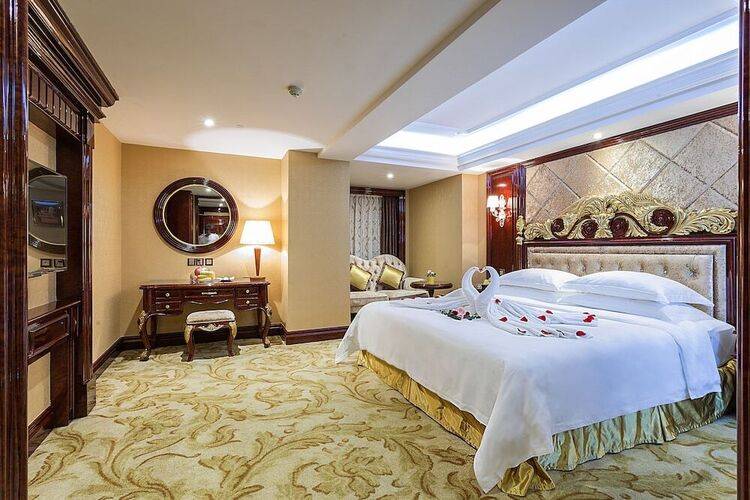 Yueda Financial City International Hotel