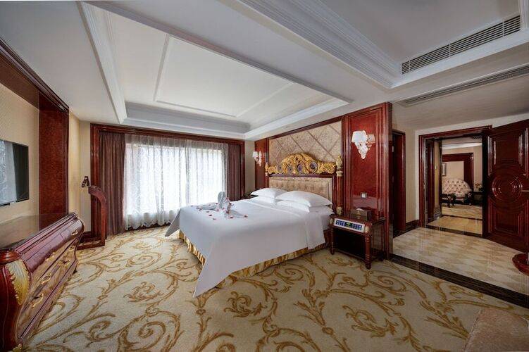 Yueda Financial City International Hotel