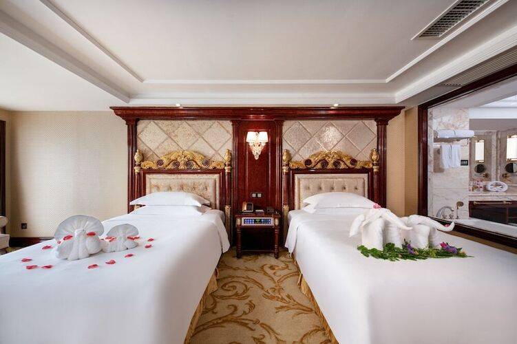 Yueda Financial City International Hotel