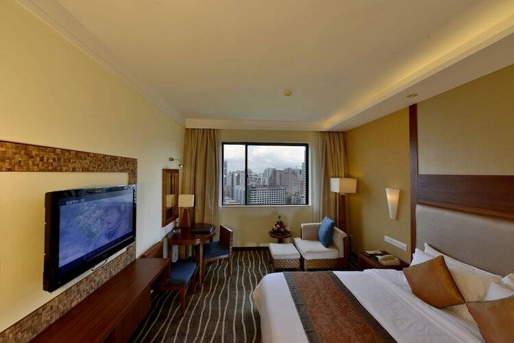 Baohua Harbour View Hotel