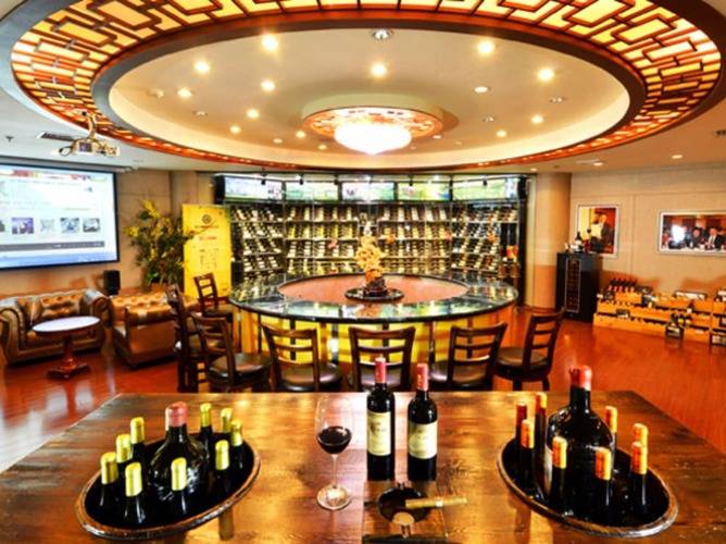 Baohua Harbour View Hotel