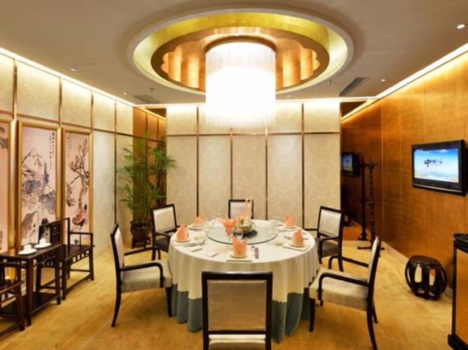 Baohua Harbour View Hotel