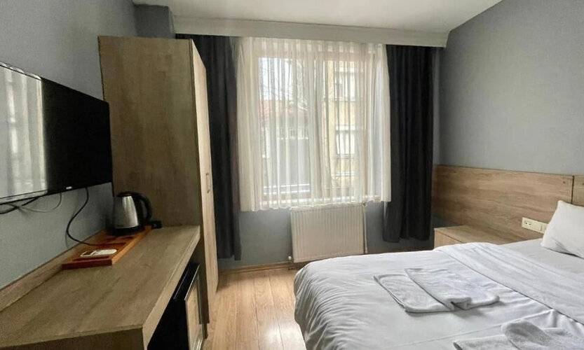 Rozza Hotel