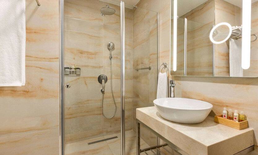 Ramada Encore By Wyndham Istanbul Basin Express