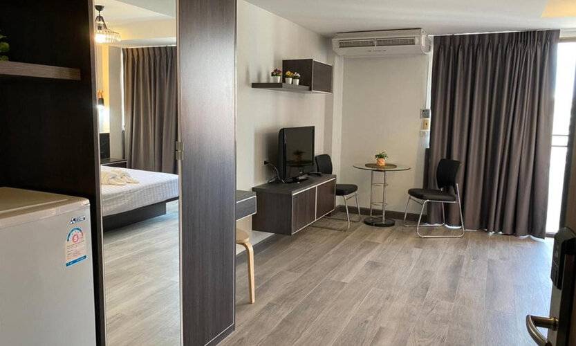 Jomtien Longstay Hotel