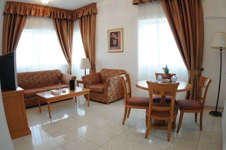Uptown Hotel Apartments Abu Dhabi