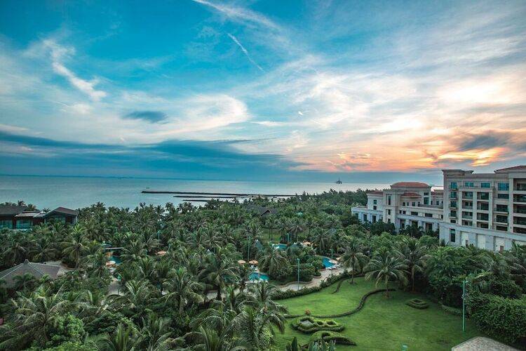 Grand Hotel Haikou (Managed By Accor)