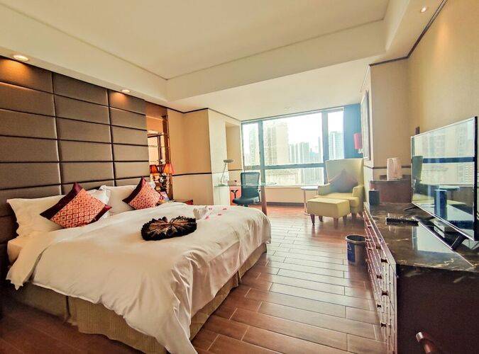 Haikou Mingguang Shengyi Hotel