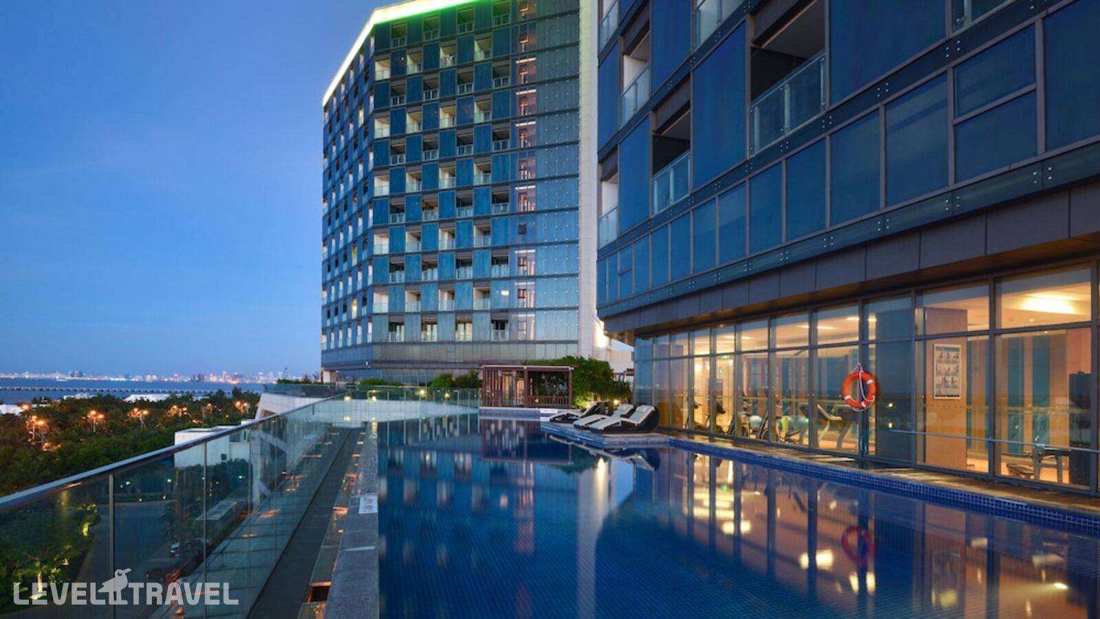 Отель Holiday Inn Haikou West Coast, An Ihg Hotel — Хайкоу, Китай