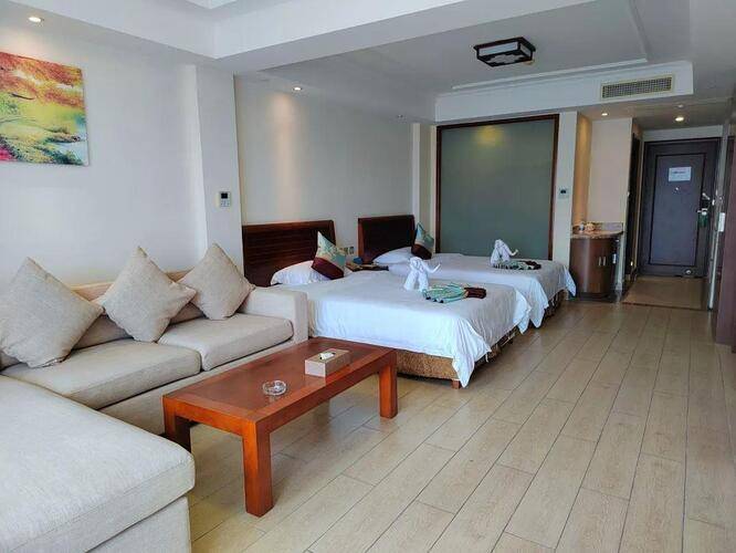 Sanya Shanghai Huating Boutique Resort Hotel