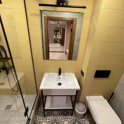 Браун На Димитрова 126