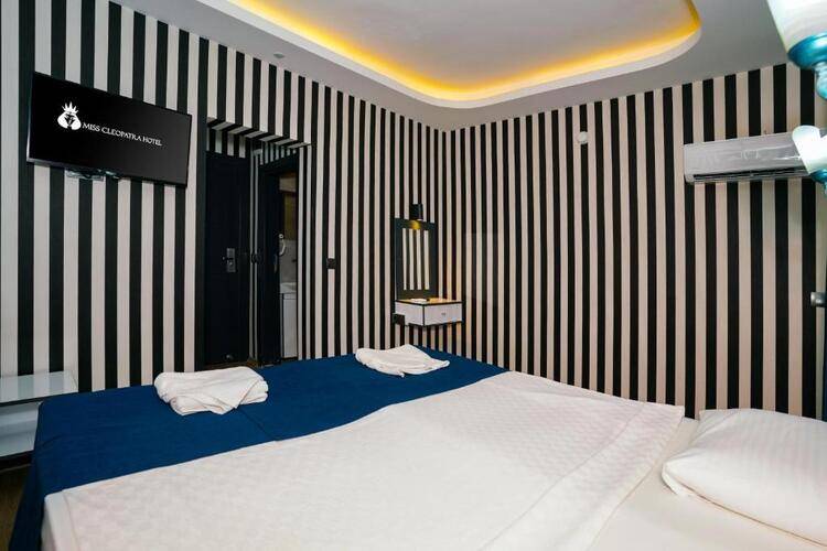 Miss Cleopatra Hotel