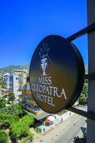 Miss Cleopatra Hotel