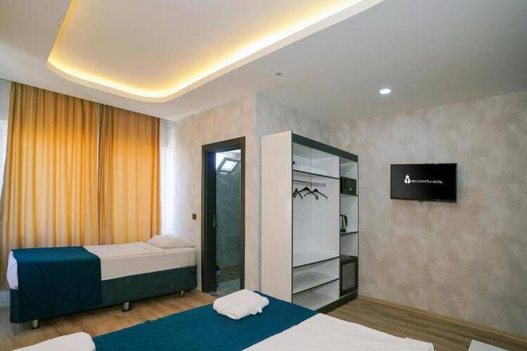 Miss Cleopatra Hotel