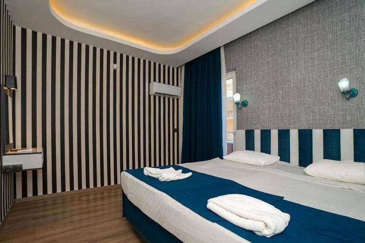 Miss Cleopatra Hotel