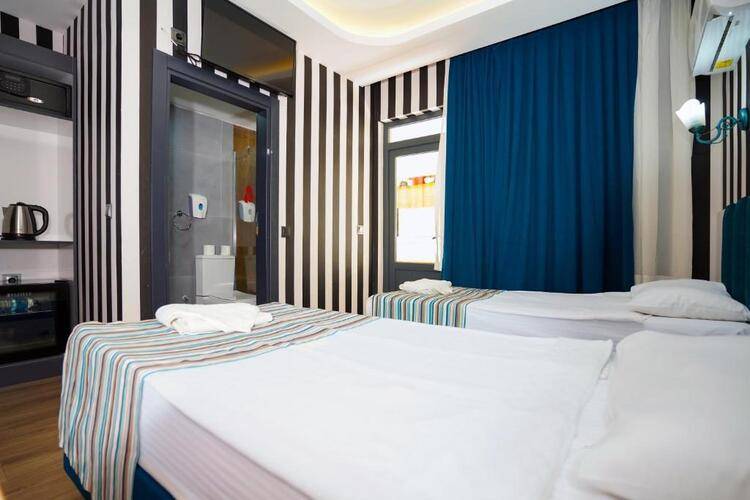 Miss Cleopatra Hotel