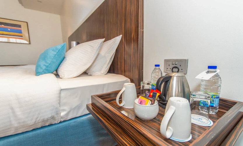 Mirfa Hotel
