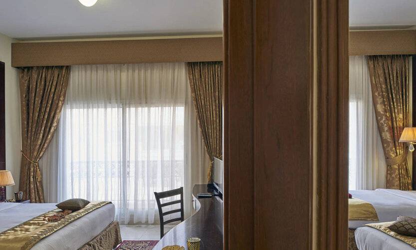 Arabian Dreams Hotel Apartments