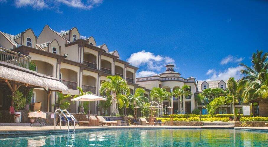 Sunset Reef Resort & Spa