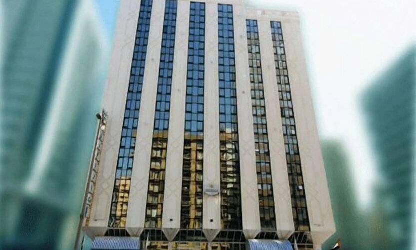 Emirates Plaza Hotel