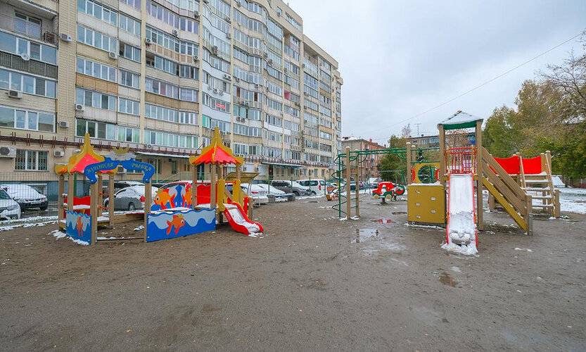 Квартирка-Нск На Сибиряков-Гвардейцев 14