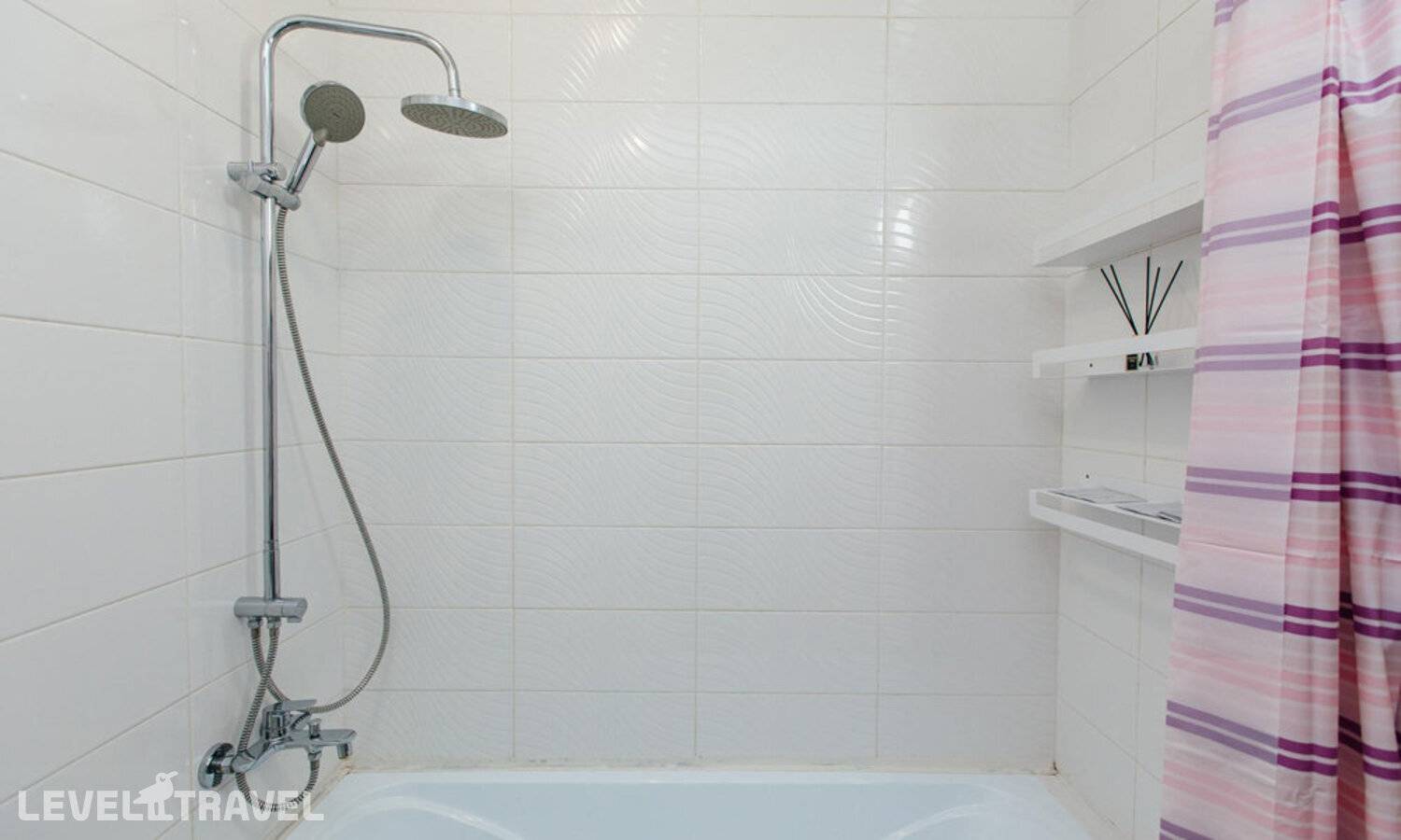 фотографии отеля Yousinn На Улице Ясный Берег 17 в Россия(Новосибирск) - фото №11