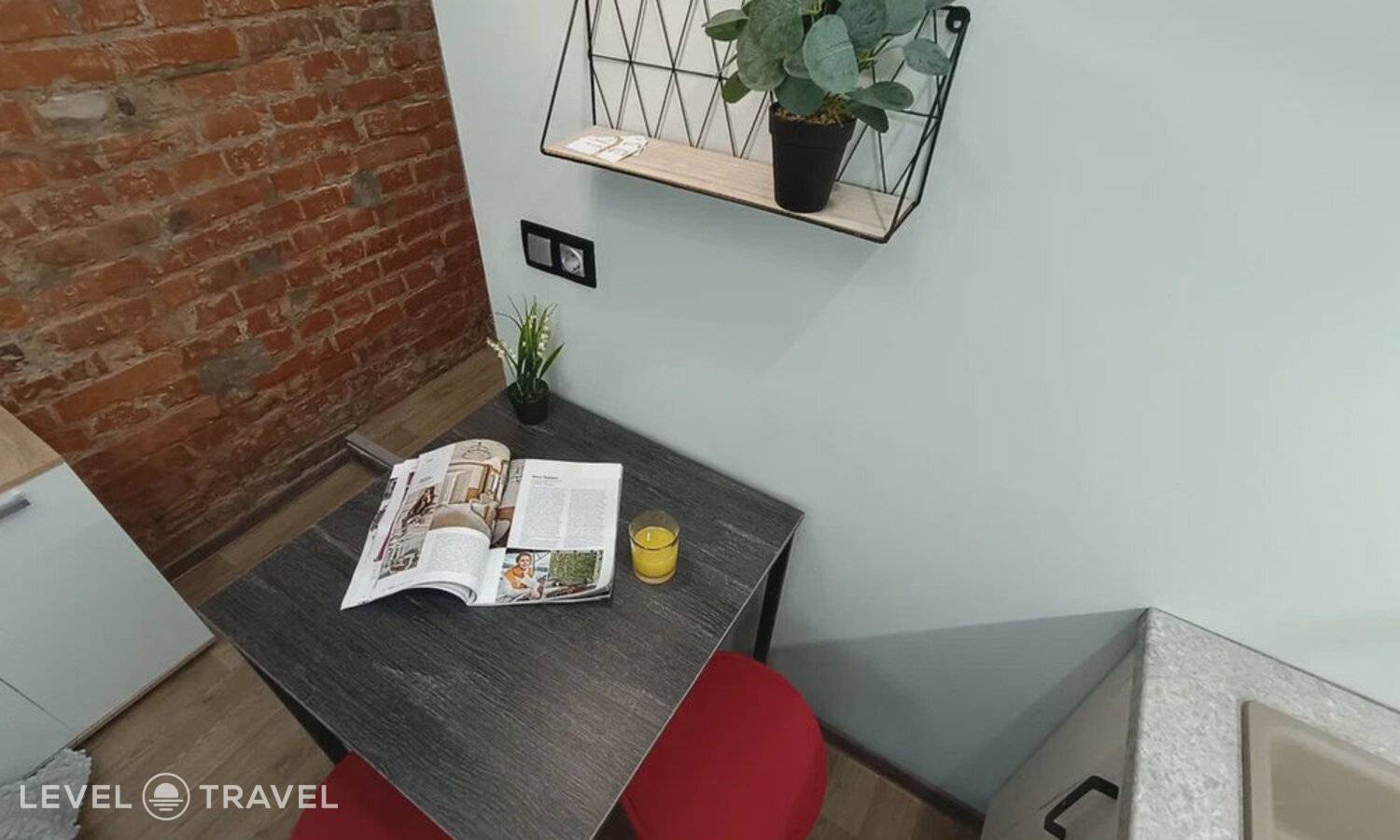 фотографии отеля Диван И Чемодан На Комсомольском 8 в Россия(Новосибирск) - фото №16