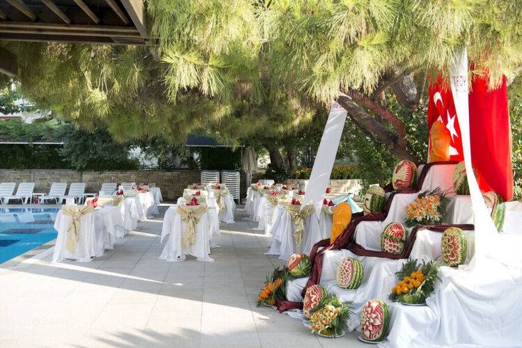 Trendy Side Beach (Adults Only 16+)
