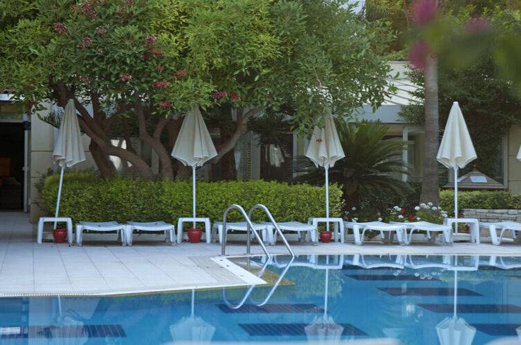 Trendy Side Beach (Adults Only 16+)