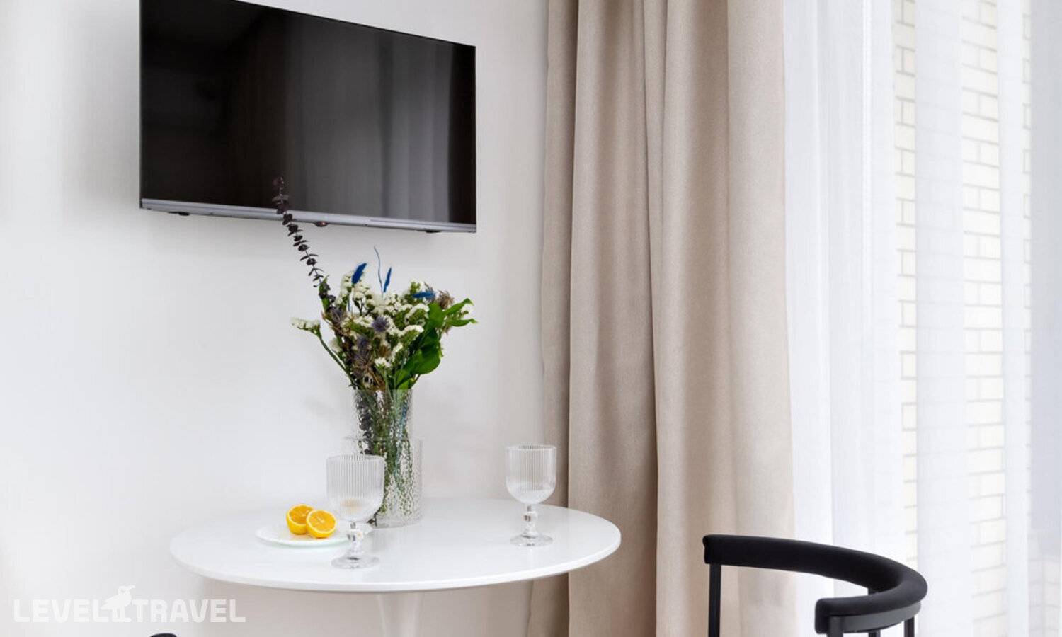 фотографии отеля Апартаменты На Улице Аэропорт 49/1 в Россия(Новосибирск) - фото №5