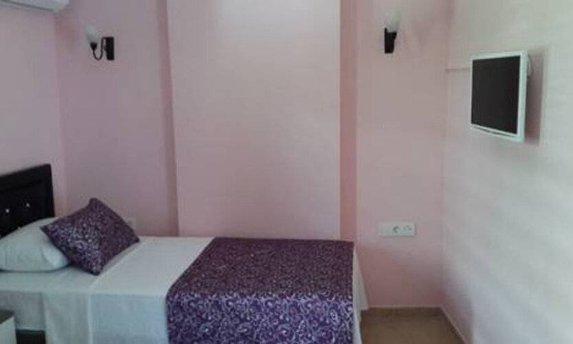Marina Hostel