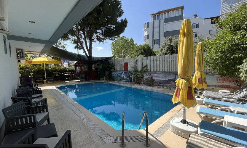 Hotel Lunay