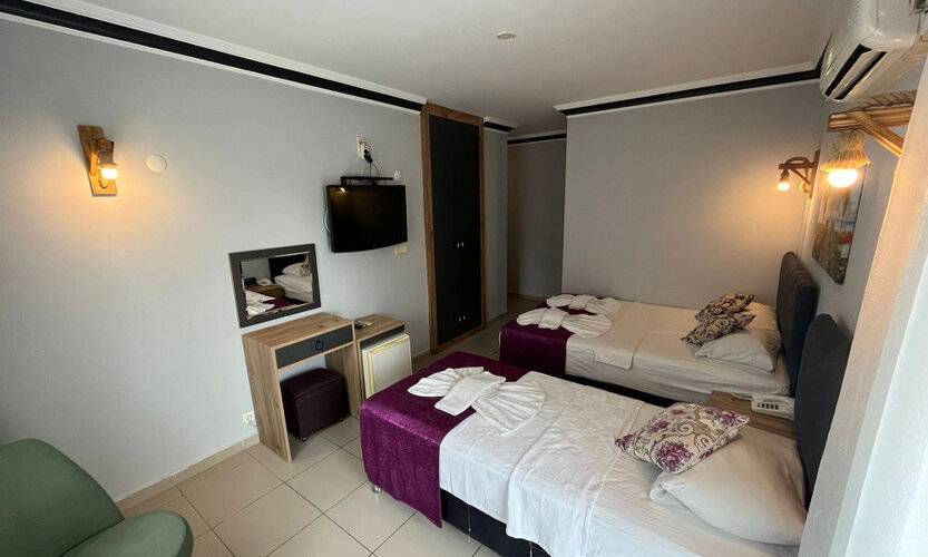 Hotel Lunay