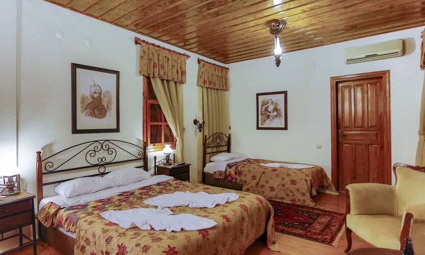 Atelya Art Hotel