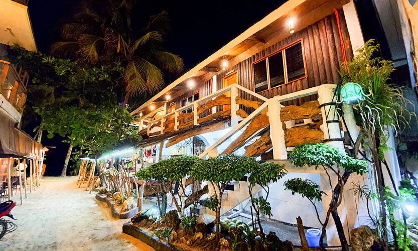 Cocoloco Boracay Beach Resort 3★, Филиппины