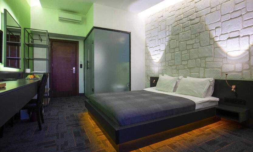 Mene City Hotel