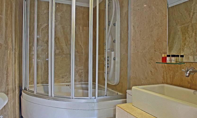 Castle Inn Boutique Hotel