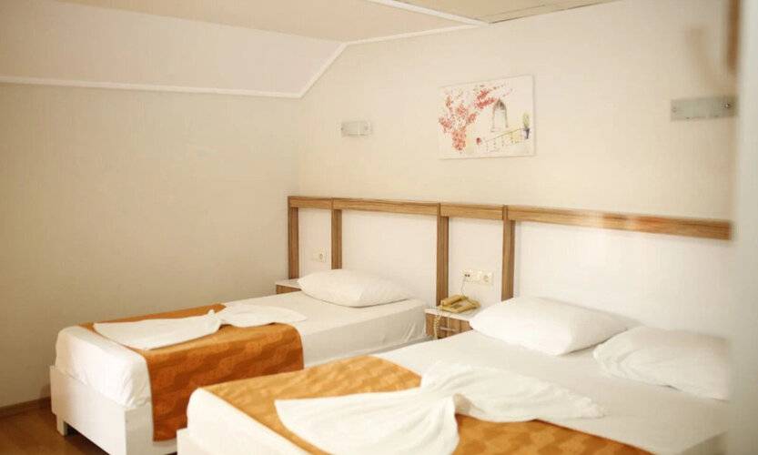 Özhan Hotel