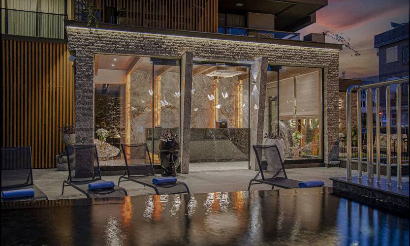 Sealife Royal Suites