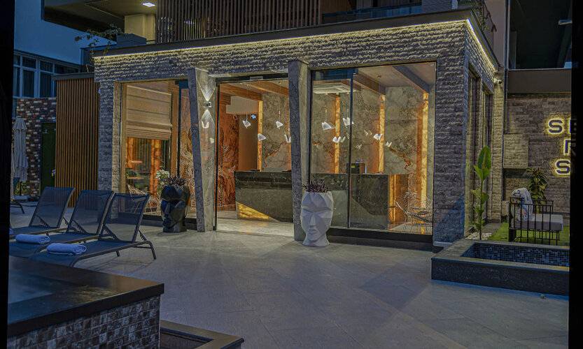 Sealife Royal Suites