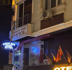 $item['hotel']['name']