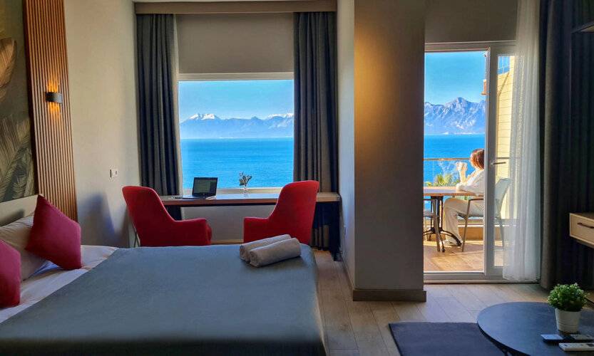 Letstay Panorama Suites