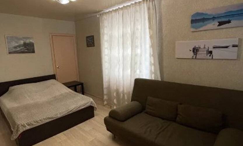 На Проспекте Октября 122/1