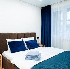$item['hotel']['name']