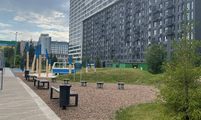Инфинити Дэйс На Пархоменко 156а